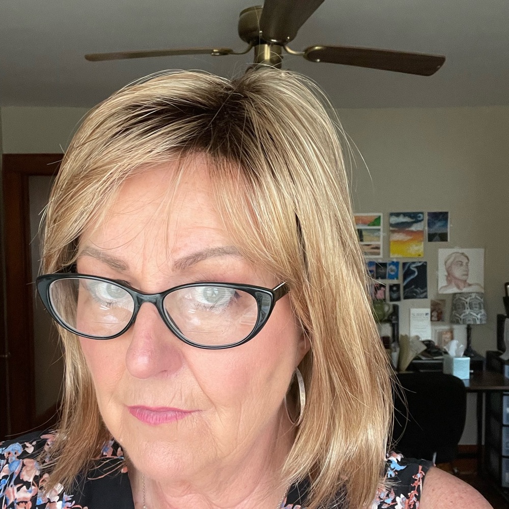 Estetica wig. New never worn